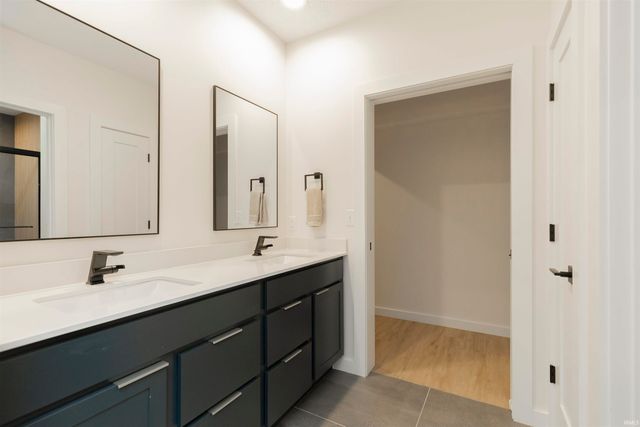 11500 Greyson Alan Drive, Granger, IN 46530