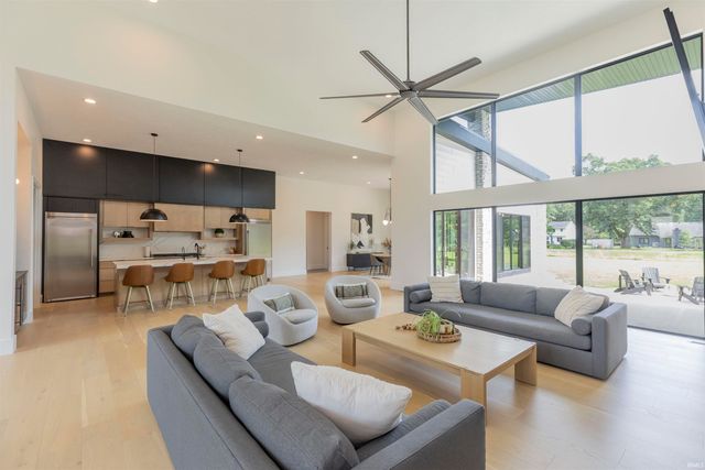 11500 Greyson Alan Drive, Granger, IN 46530