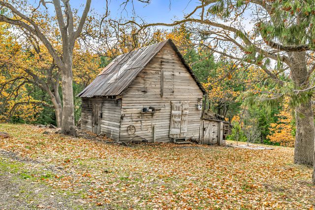 108 Baldy Creek Road 1102, Ashland, OR 97520