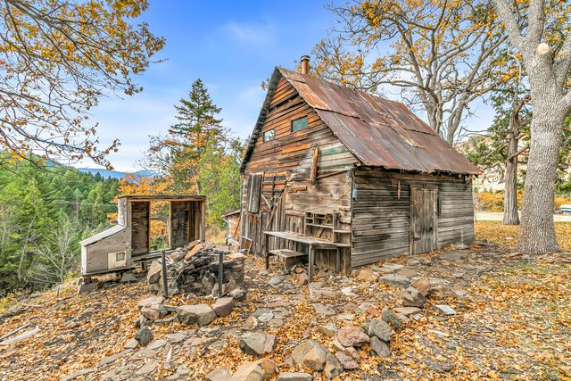 108 Baldy Creek Road 1102, Ashland, OR 97520