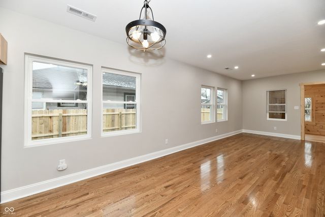 4619 Winthrop Avenue, Indianapolis, IN 46205