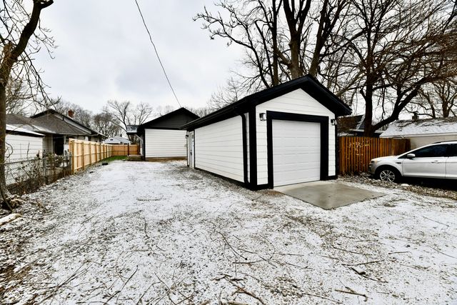 4619 Winthrop Avenue, Indianapolis, IN 46205