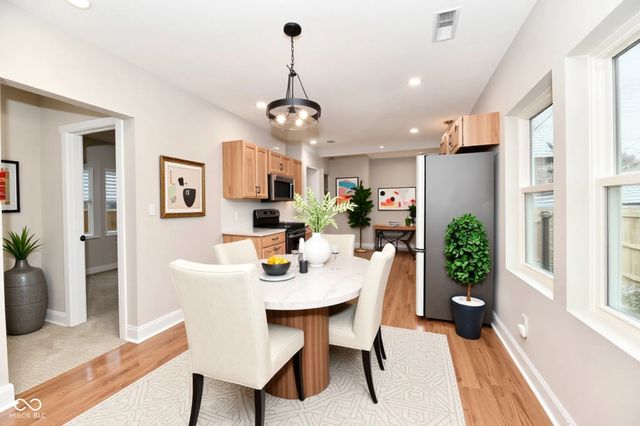 4619 Winthrop Avenue, Indianapolis, IN 46205