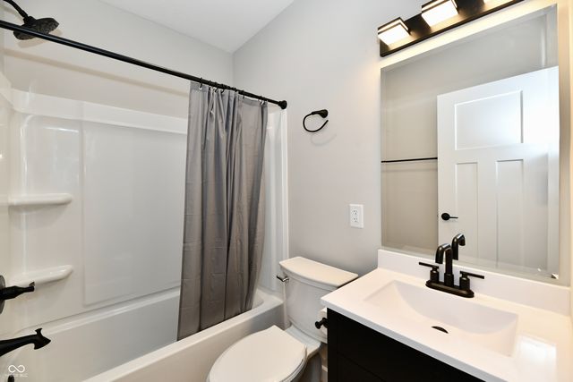 4619 Winthrop Avenue, Indianapolis, IN 46205