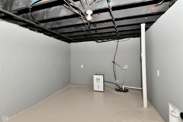 4619 Winthrop Avenue, Indianapolis, IN 46205