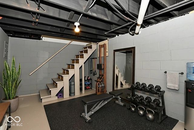 4619 Winthrop Avenue, Indianapolis, IN 46205