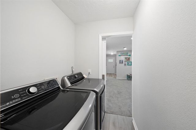 287 Blue Lake Drive, Huffman, TX 77336