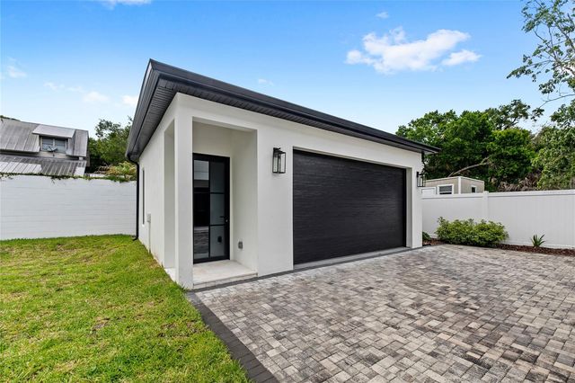 803 YATES STREET, Orlando, FL 32804