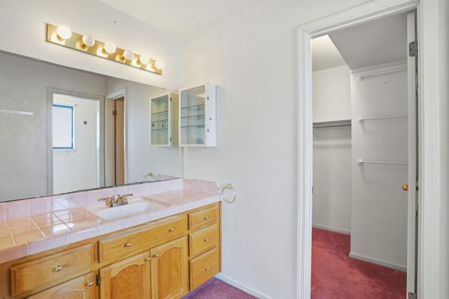 1340 Terrace Drive, Hollister, CA 95023