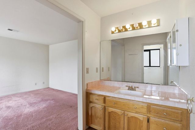 1340 Terrace Drive, Hollister, CA 95023