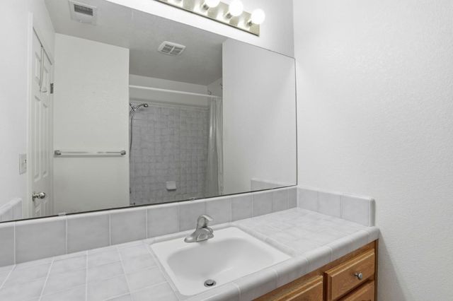 1340 Terrace Drive, Hollister, CA 95023