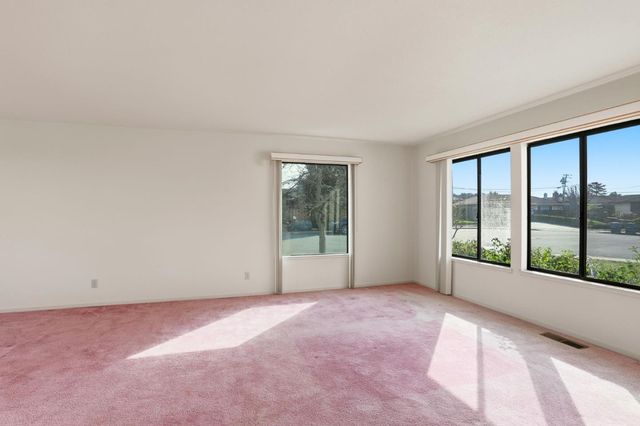 1340 Terrace Drive, Hollister, CA 95023