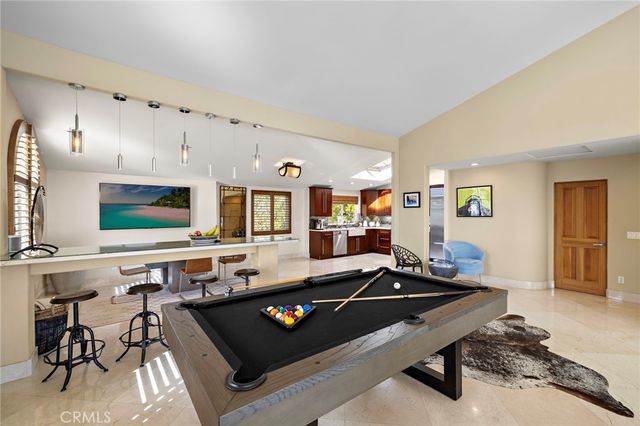 608 Loretta Drive, Laguna Beach, CA 92651