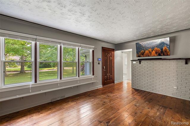 350 Casemer Road, Orion Twp, MI 48360