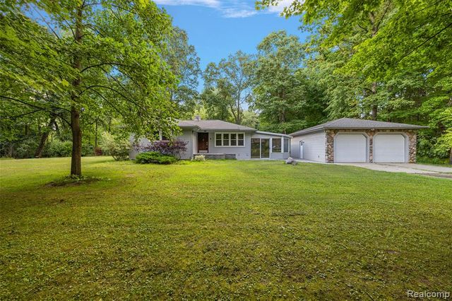 350 Casemer Road, Orion Twp, MI 48360