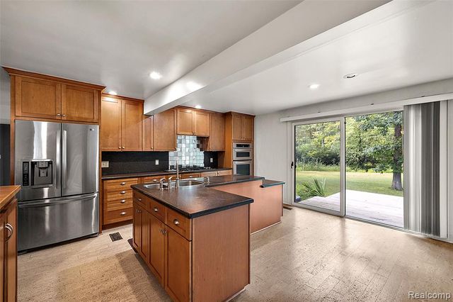 350 Casemer Road, Orion Twp, MI 48360