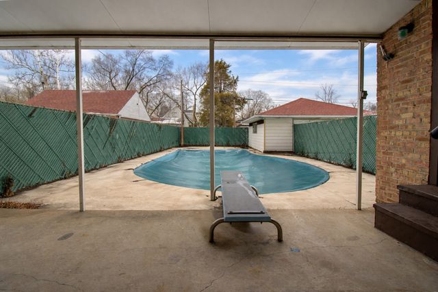 17552 Roy Street, Lansing, IL 60438