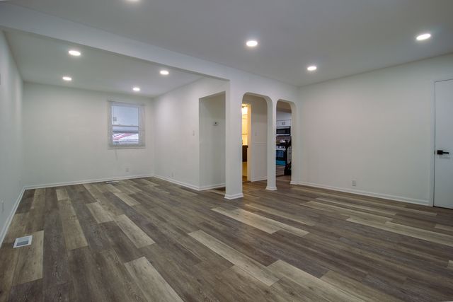 17552 Roy Street, Lansing, IL 60438