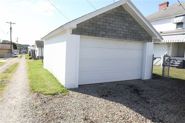 3346 3rd St, Redstone Twp, PA 15442