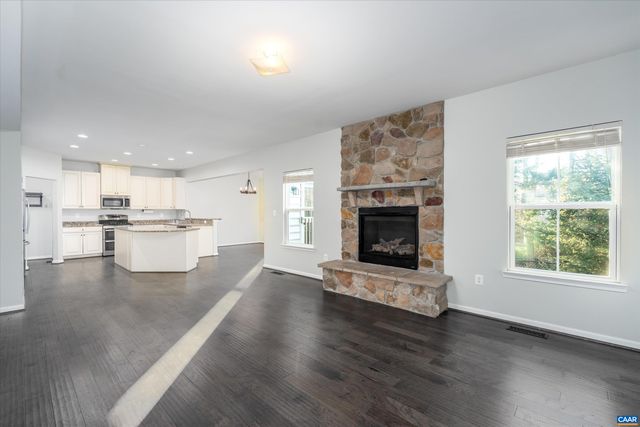 1578 BURGUNDY LN, Charlottesville, VA 22911