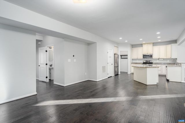 1578 BURGUNDY LN, Charlottesville, VA 22911