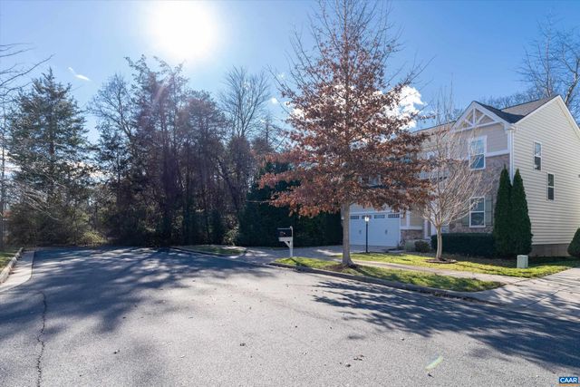 1578 BURGUNDY LN, Charlottesville, VA 22911