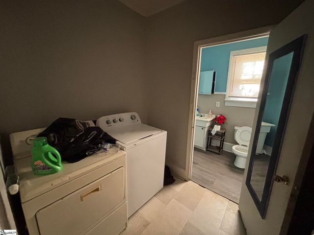 104 Snow Street, Greer, SC 29651