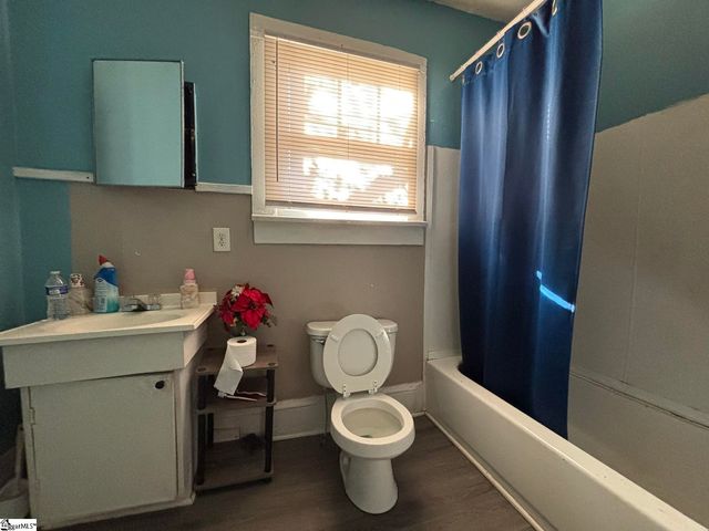 104 Snow Street, Greer, SC 29651