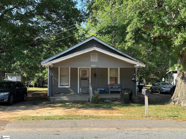 104 Snow Street, Greer, SC 29651