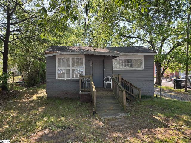 104 Snow Street, Greer, SC 29651