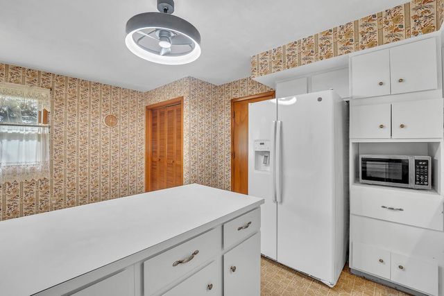 5305 86th STREET, Pleasant Prairie, WI 53158