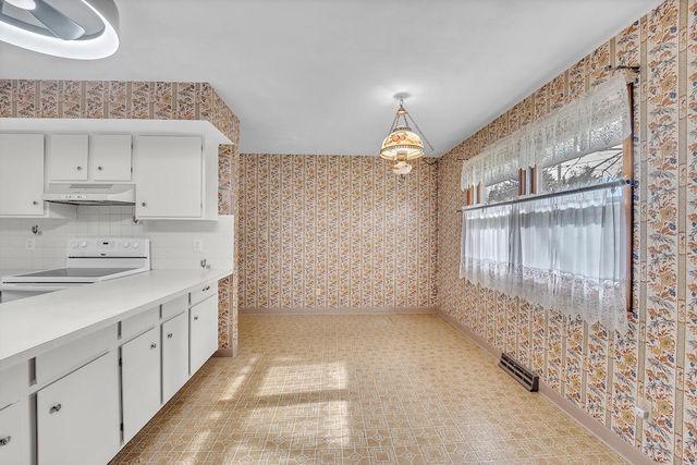 5305 86th STREET, Pleasant Prairie, WI 53158