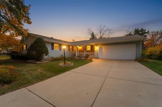 5305 86th STREET, Pleasant Prairie, WI 53158