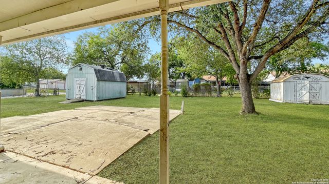 103 Pollydale Ave, San Antonio, TX 78223