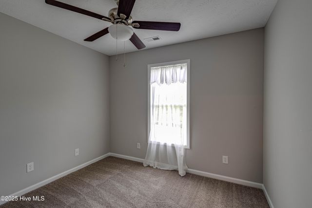 215 Rutherford Way, Jacksonville, NC 28540