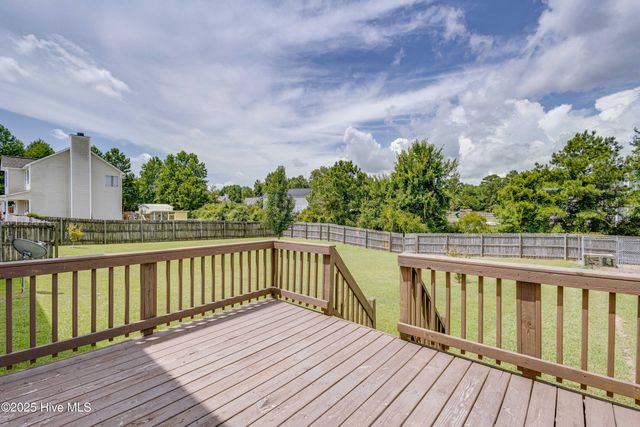 215 Rutherford Way, Jacksonville, NC 28540