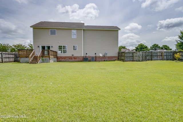 215 Rutherford Way, Jacksonville, NC 28540