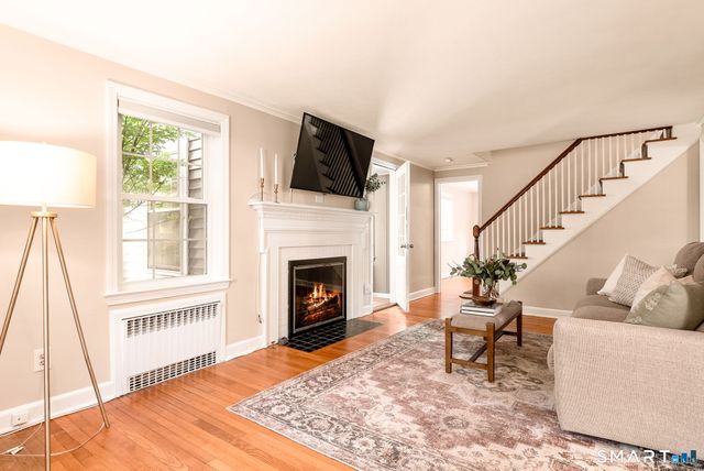27 Hilltop Drive, West Hartford, CT 06107