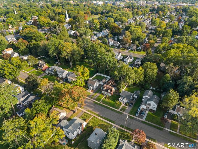 27 Hilltop Drive, West Hartford, CT 06107
