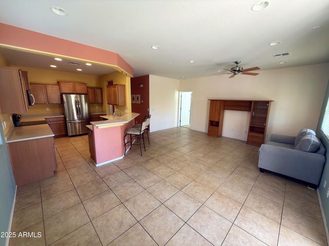 26133 W VISTA NORTH Drive, Buckeye, AZ 85396