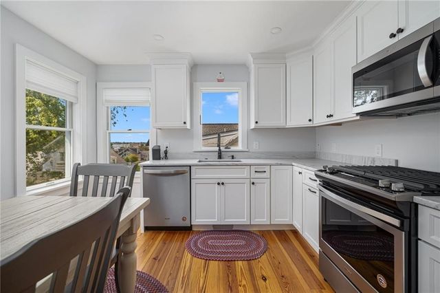77 Pope Street 2, Newport, RI 02840