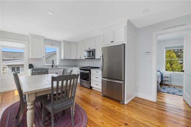 77 Pope Street 2, Newport, RI 02840