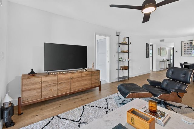 4601 CHANCELLOR STREET NE 144, St Petersburg, FL 33703