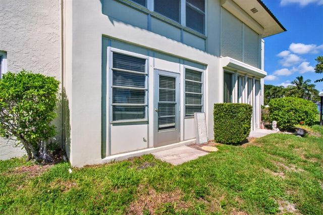 4601 CHANCELLOR STREET NE 144, St Petersburg, FL 33703