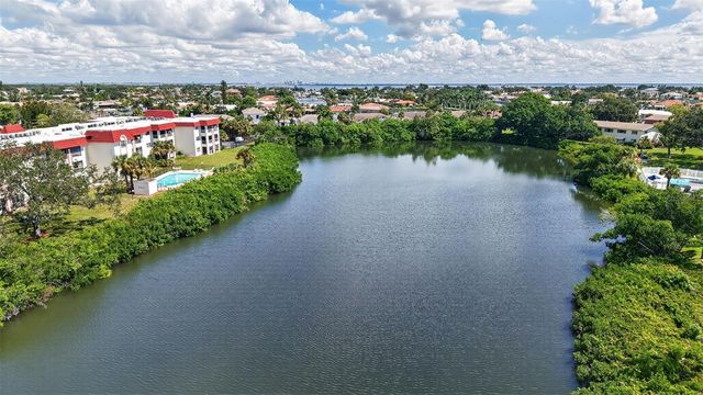 4601 CHANCELLOR STREET NE 144, St Petersburg, FL 33703