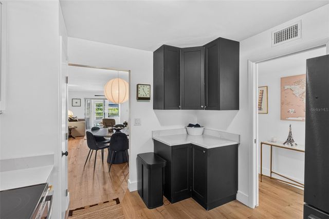4601 CHANCELLOR STREET NE 144, St Petersburg, FL 33703