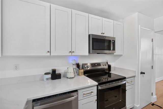 4601 CHANCELLOR STREET NE 144, St Petersburg, FL 33703