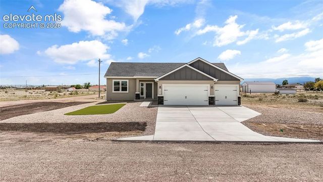 545 N Idledale Drive, Pueblo West, CO 81007