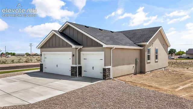 545 N Idledale Drive, Pueblo West, CO 81007