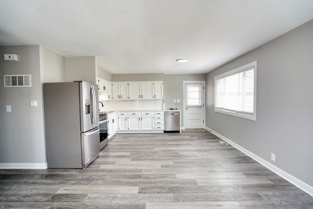 615 Best Avenue, Dekalb, IL 60115